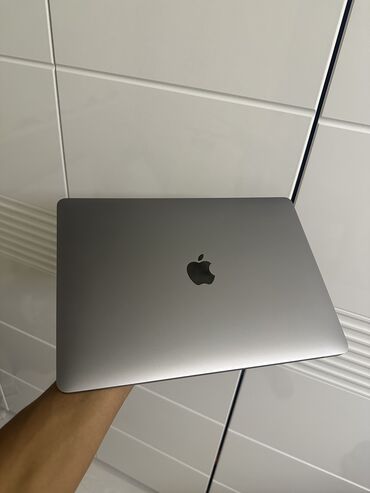 запчасти на макбук: Ноутбук, Apple, 8 ГБ ОЗУ, Intel Core i5, 13.3 ", Б/у, Для несложных задач, память SSD