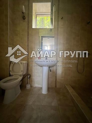 Продажа коттеджей и домов: ‼️ ПРОДАЁТСЯ КОТТЕДЖ В ЦЕНТРЕ ЧОЛПОН-АТЫ ‼️ 🔷 Расположение: ЦО — 12