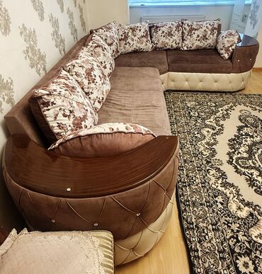 kunc divan uzlukleri: Künc divan, Açılmayan, Bazalı, Parça