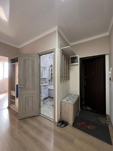 56: 🏢 СРОЧНО ПРОДАЁТСЯ 2-КОМНАТНАЯ КВАРТИРА! 📍 Ул. Ахунбаева / — 1