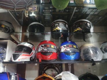 Moto dəbilqələr: Moto Dəbilqə Çənəsi açılan Mat qara 75azn Parlaq çənəsi açılan 95azn — 14