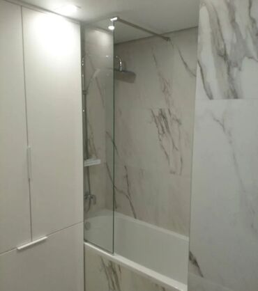 Duş kabinaları, arakəsmələr: Yeni Üstü açıq kabina, Künc üçün, Pulsuz çatdırılma — 16