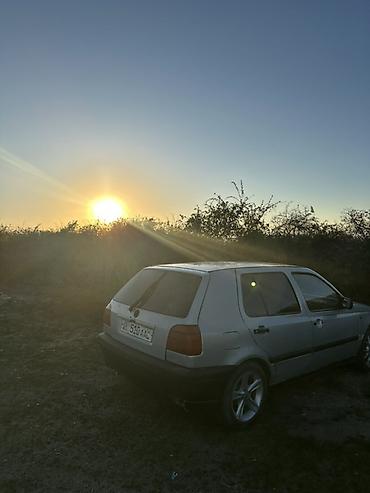 Volkswagen Golf: 1995 г., Хетчбек — 4