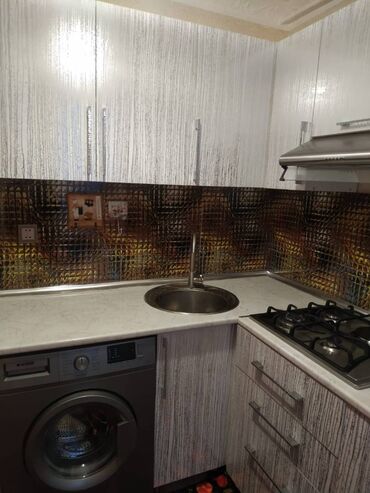 Uzunmüddətli kirayə mənzillər: Nərimanov rayonu Gənclik28may metrosunun yaxınlığında, köhnə tikili — 6