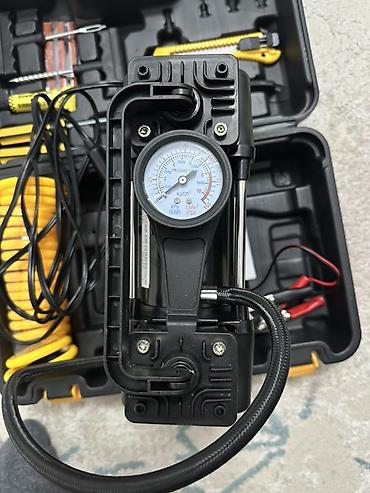 Другие автозапчасти: Автомобильный компрессор с набором для ремонта шин в кейсе новый — 5