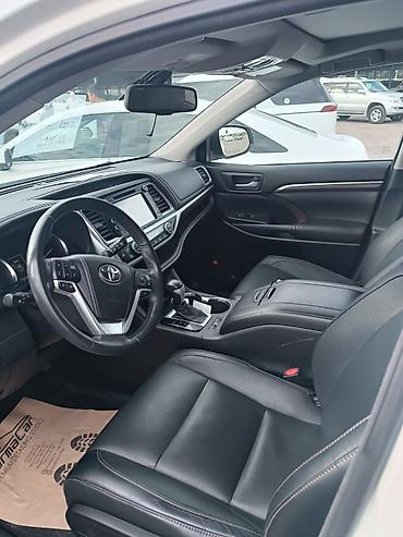 Toyota Highlander: 2014 г., Автомат, Бензин, Кроссовер — 3