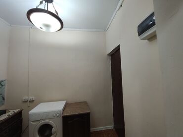 сдается дом ошский рынок: 37 кв. м, 2 бөлмө, Жертөлө, ороо, Забор, тосулган