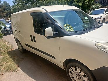 Fiat: Fiat Doblo: 1.3 l | 2015 il 156000 km Universal — 2
