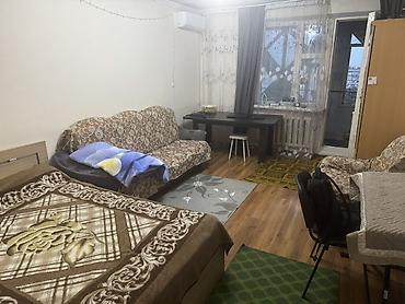 Батирлерди ижарага берүү: 1‑комнатная квартира Планировка и метраж: - Просторная комната — 5