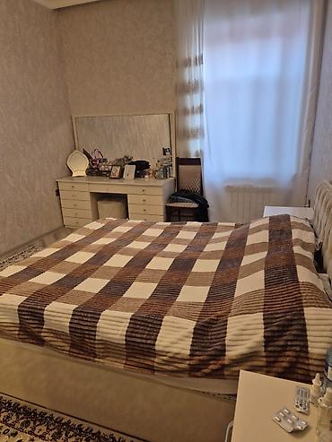 Otaqların satışı: Təsvir: - Geniş və işıqlı mənzil interyeri. Mətbəx, qonaq otağı və — 11