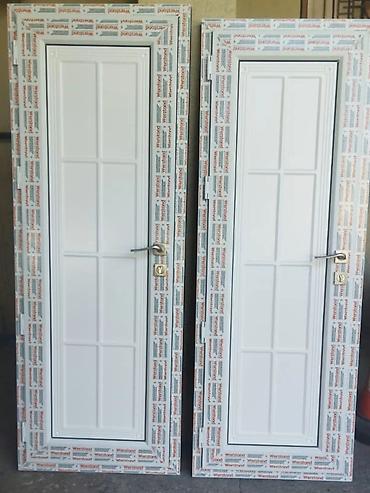 plastik qapi pencere: Plastik Naxışlı Hamam və Balkon Qapıları — 8