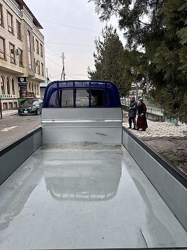 Легкий грузовой транспорт: Легкий грузовик, Новый — 9