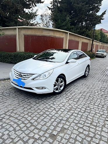 sonata 2003: Hyundai Sonata: 2.4 l | 2011 il Sedan — 1