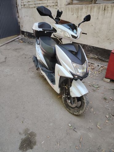 мотороллер муравей с кабиной цена: Скутер Suzuki, 125 куб. см, Бензин, Б/у
