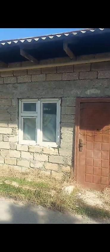 maştagada evlər: Sabunçu rayonu Kürdəxanı qəsəbəsində Sibriz yolunun üstü, 2 sotun — 2