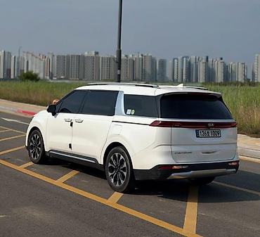 аренда авто джаз: Kia Carnival: 2021 г., 2.2 л, Дизель, Минивэн — 6