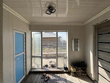 Продажа коттеджей и домов: Продается одноэтажный дом. Г.Бишкек, Ж/М Ак-Жар Улица 31. Дом 5. Дом — 9