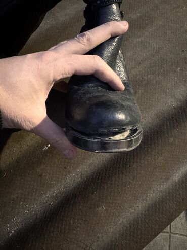 Çəkmələr: Çəkmə, Ölçü: 39, rəng - Qara, İşlənmiş — 8