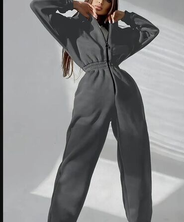 Çəkmələr: Leopard printli qadın botları, sivri burunlu və stiletto dabanlıdır — 2