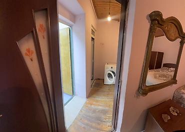 studio menziller: Bileceride memmedogulları servisin arxasında 1 otaqlı menzil kiraye — 6