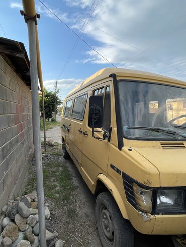 кпп мерс: Mercedes-Benz : 1992 г., 2.3 л, Механика, Дизель, Бус