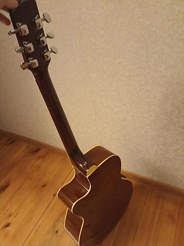 real gitara: Akustik gitara, 6 sim, İşlənmiş, Ünvandan götürmə, Pulsuz çatdırılma — 5