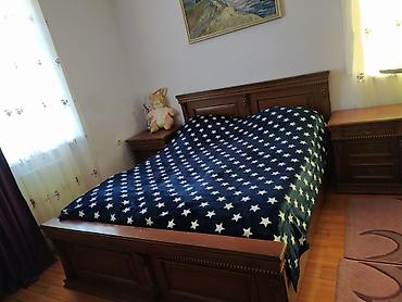 Mebel: Klassik üslubda tam yataq otağı dəsti - Material: kütləvi ağac — 2