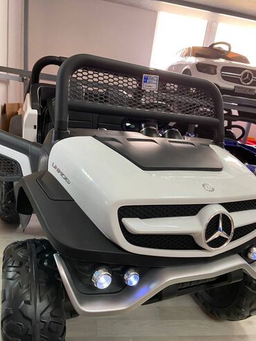 elektro motori: Mercedes Unimog 4×4 Licencirani Auto Dvosed za decu -Dvosed -KOZNO