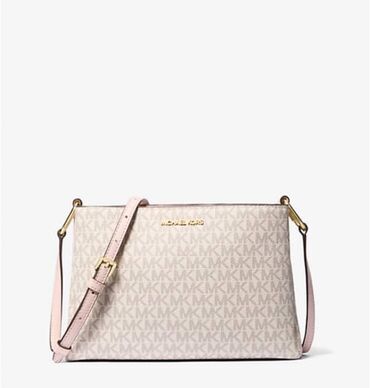 Çantalar: Michael Kors-dan loqotipli çapı olan zərif çarpaz asma çanta. Açıq lalafo.az -da Çantalar: Michael Kors-dan loqotipli çapı olan zərif çarpaz asma çanta. Açıq