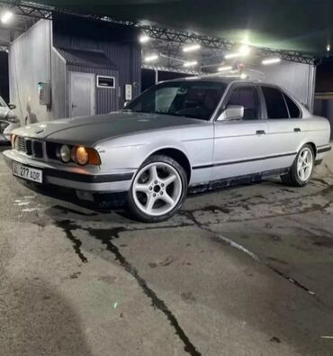 машина продам: BMW 520: 1989 г., 2 л, Механика, Бензин, Седан