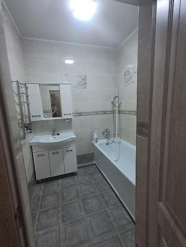 Долгосрочная аренда комнат: Сдаётся двух комнатная просторная чистая квартира в квартире есть все — 10