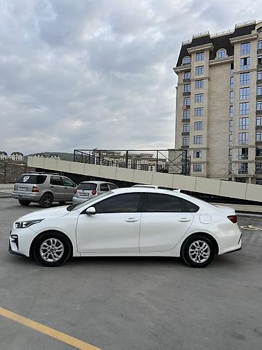 Kia: Kia K3: 2020 г., 1.6 л, Автомат, Бензин, Седан at lalafo.kg — 4 Kia: Kia K3: 2020 г., 1.6 л, Автомат, Бензин, Седан — 4