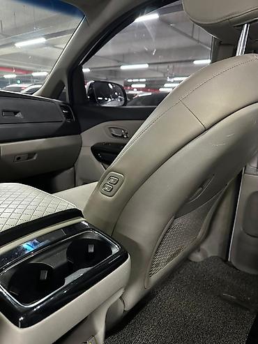 Kia: Kia Carnival: 2019 г., 2.2 л, Дизель — 15