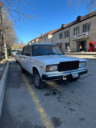 VAZ (LADA): Maşın ideal vəziyyətdədir heç bir problemi yoxdur most mator karopka — 1