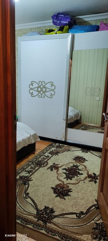 Köhnə tikili: Bakı, Bakıxanov qəs., 3 otaqlı, Köhnə tikili, m. Neftçilər, 70 kv. m — 24