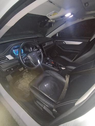 JAC: JAC : 2023 г., 1.5 л, Автомат, Бензин, Лифтбек — 4