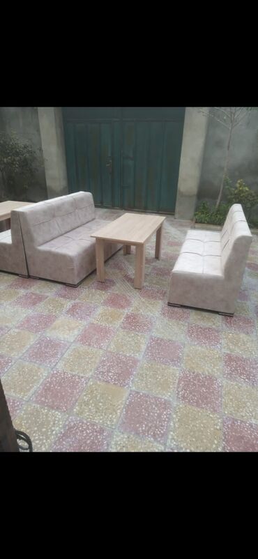 Divanlar: Divan yenidi rəng seçimi var