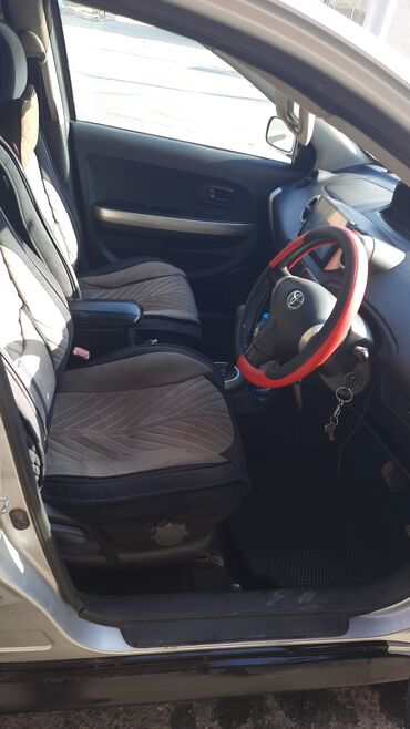 Toyota: Toyota ist: 2004 г., 1.3 л, Автомат, Бензин, Хэтчбэк at lalafo.kg — 7 Toyota: Toyota ist: 2004 г., 1.3 л, Автомат, Бензин, Хэтчбэк — 7