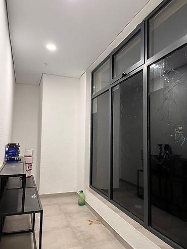 Аренда офисов: Аренда офисов, 112 м², В жилом комплексе, 1 линия, С отдельной кухней, С видом на горы — 11