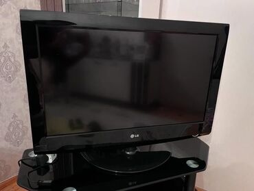 Televizorlar: Televizor LG 82"