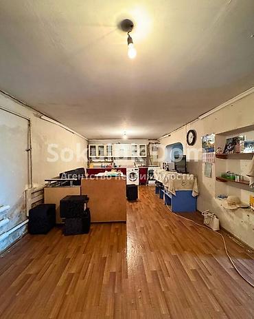 Продажа коттеджей и домов: 🏠Продаётся дом в с. Сокулук, верхняя зона. 🟡Комнаты: 6 🟡Участок: 5,5 — 7