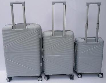 ysl torba original: Set od tri putne torbe u svetlosivoj boji, sa tvrdom školjkom i — 4