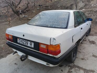 Audi: Audi 100: 1987 г., 2.2 л, Механика, Бензин