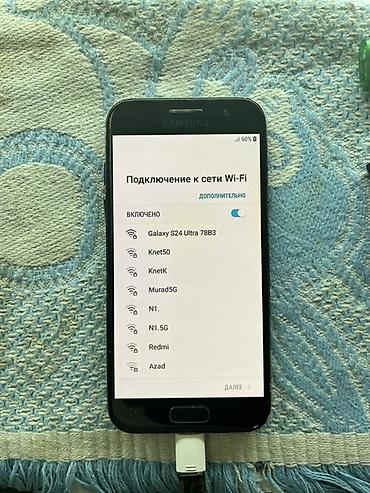 htc u play: Samsung Galaxy A3 2017, 16 GB, rəng - Qara, Qırıq — 3
