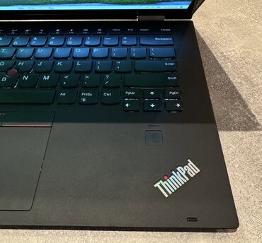 thinkpad: Lenovo i7-7600U 16 gb ram, 256 gb ssd Barmaq izi funksiyasi Sensor