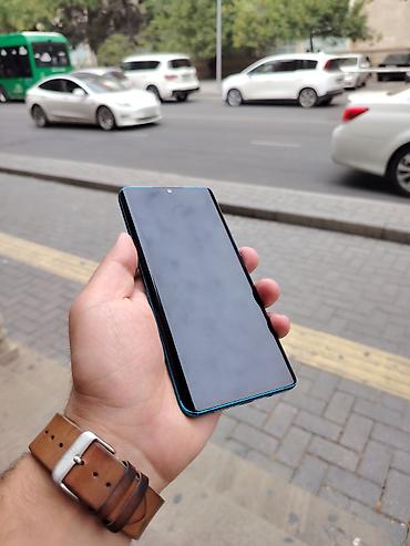 resmi not 10: Xiaomi Mi Note 10, 128 GB, rəng - Göy, 
 Zəmanət, Sensor, Barmaq izi — 2
