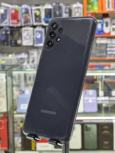 телефон самсунг: Samsung Galaxy A13, Б/у, 64 ГБ, цвет - Черный, 2 SIM