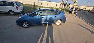 prius 20 spoiler: Toyota Prius (2-ci nəsil) hibrid hetçbek - Rəng: mavi - Kuzov: 5 — 8
