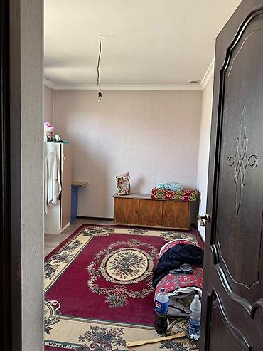 бишкек сниму квартиру: 🏡 Сдаётся второй этаж частного дома в центре города! 📍 Локация: район — 1