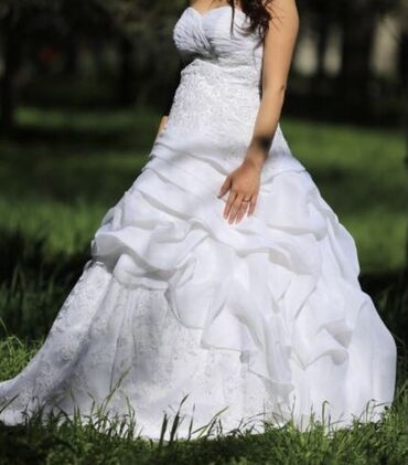 Свадебное платье в европейском стиле. Одевали 1 раз